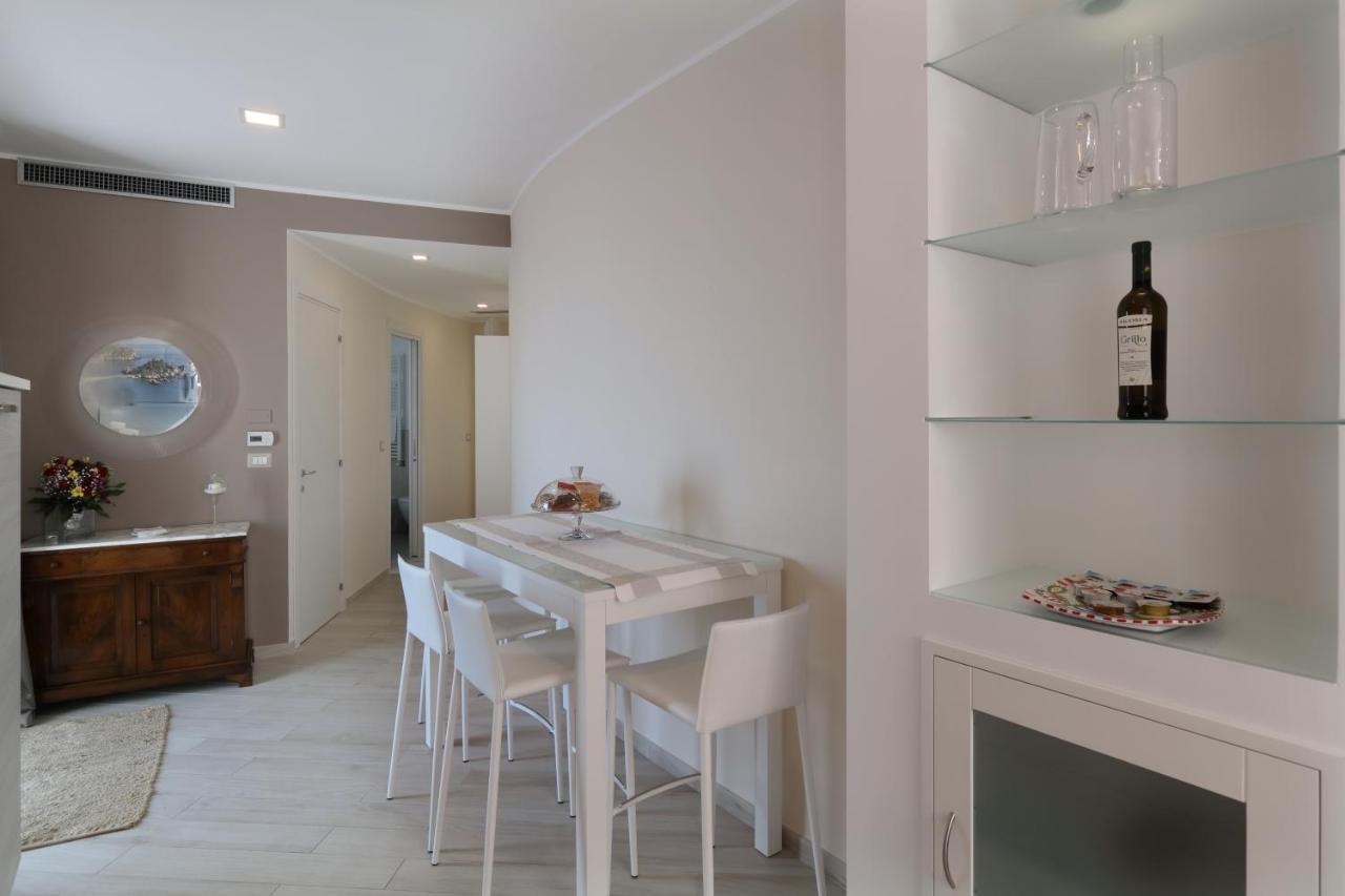 Sparviero Luxury Suites Taormina Buitenkant foto