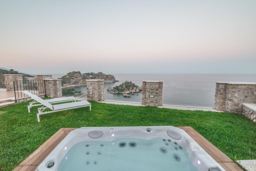 Sparviero Luxury Suites Taormina Buitenkant foto